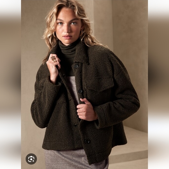 NWT Banana Republic Women's Green Sherpa Trucker Jacket Petite XS - Picture 4 of 12